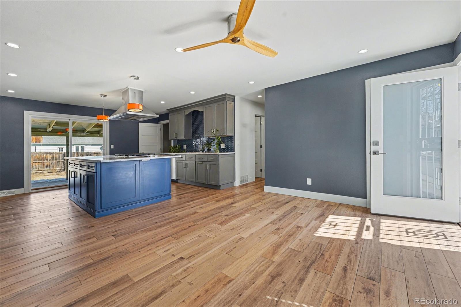 6511 S Dahlia Cir, Centennial, CO 80121 photo