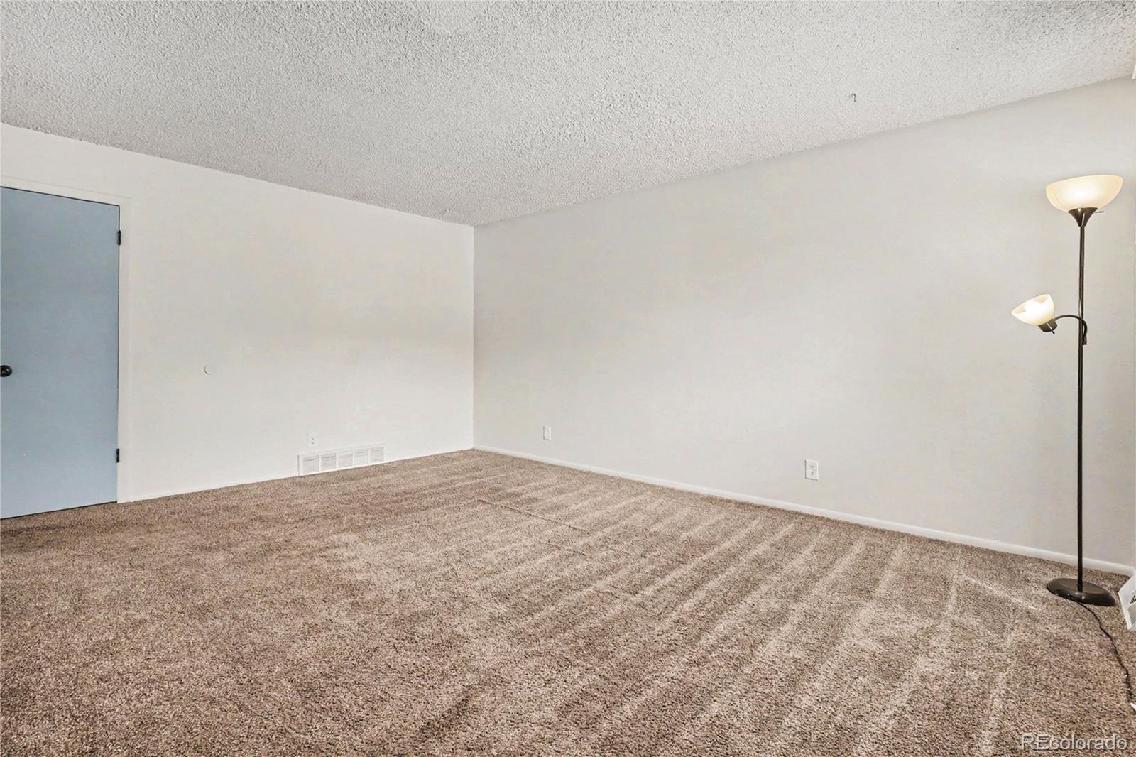 1345 Sable Blvd, Aurora, CO 80011 photo