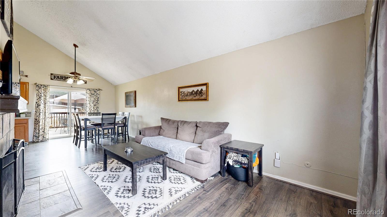 6327 S Johnson St, Littleton, CO 80123 photo