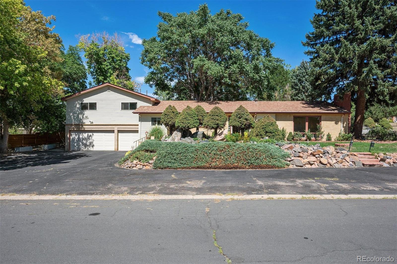 1995 Newport St, Denver, CO 80224