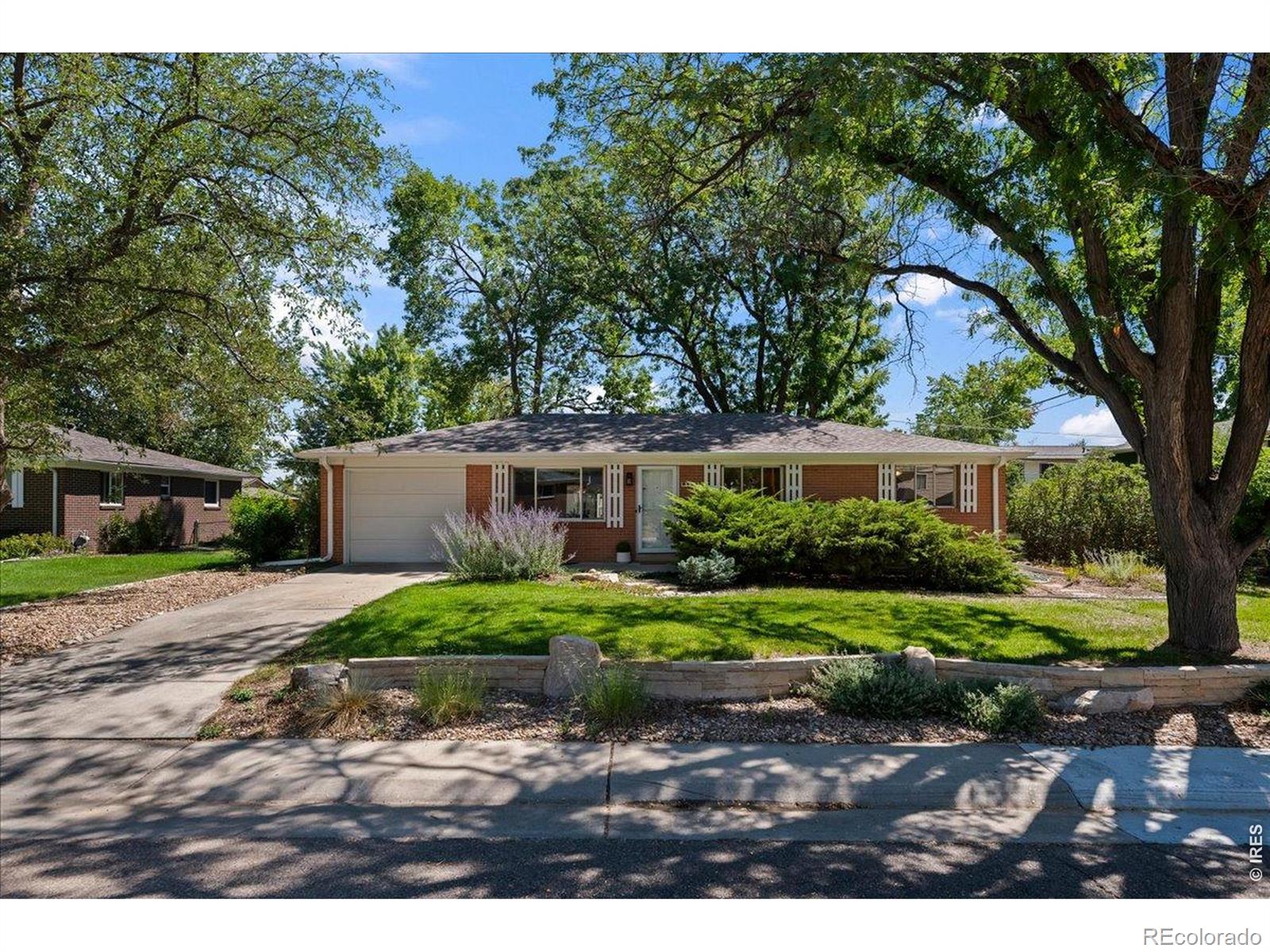 896 Birch St, Broomfield, CO 80020 photo