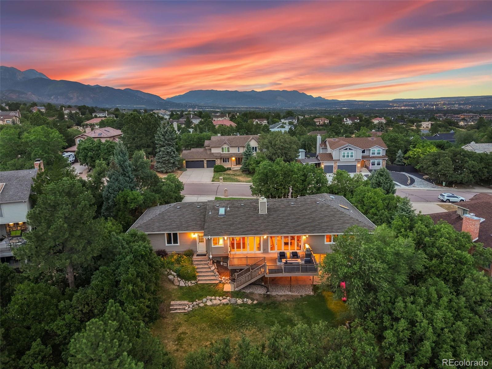 225 Thames Dr, Colorado Springs, CO 80906 photo