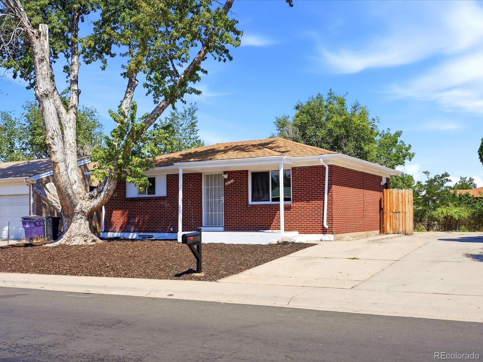 12265 E 55 Ave, Denver, CO 80239 photo