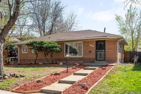 Single Family Residence in Aurora CO 1148 N Clinton Street.jpg