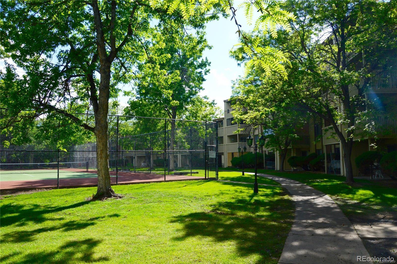 1304 S Parker Rd #240, Denver, CO 80231 photo