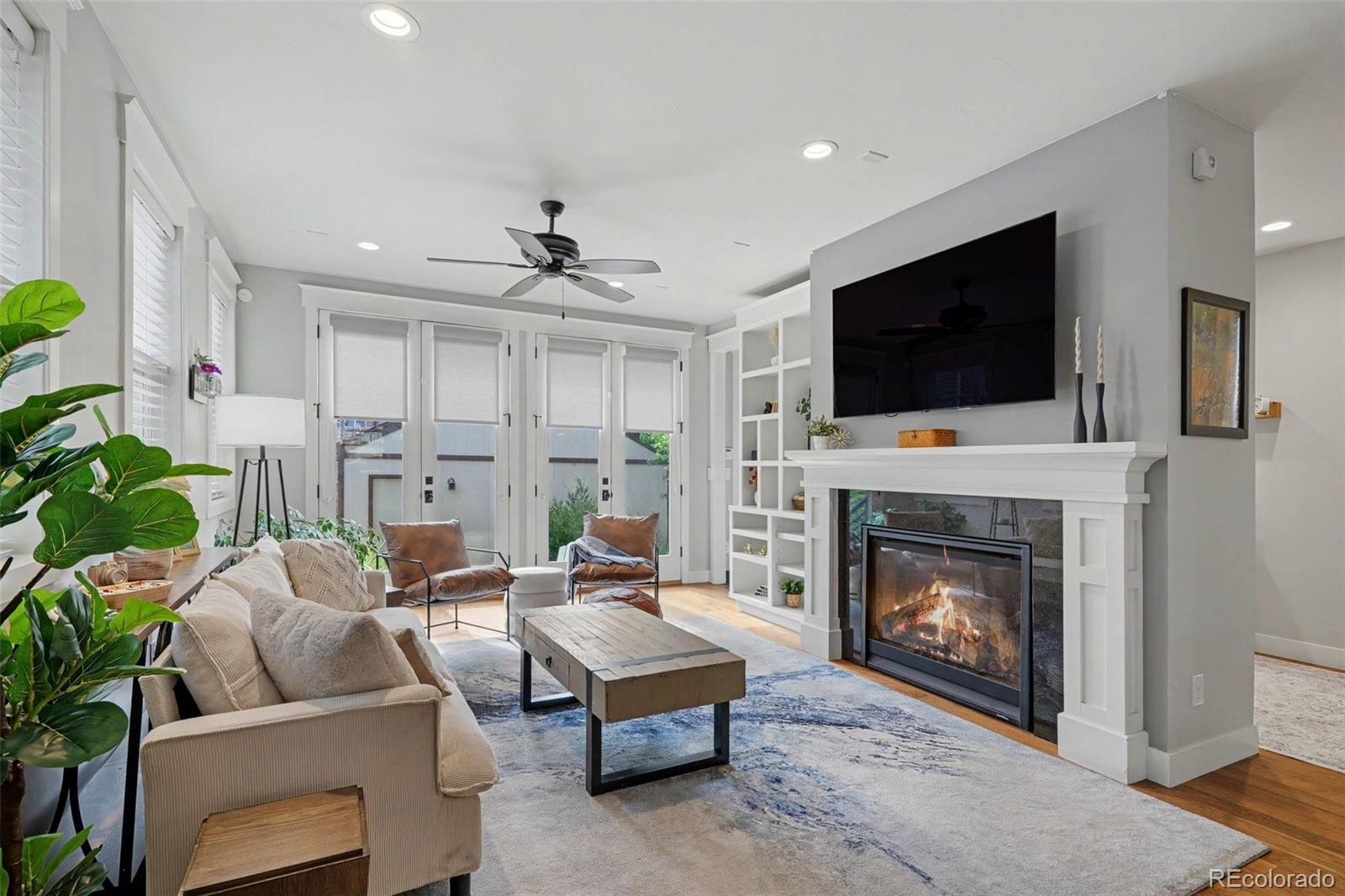 3265 S Logan St, Englewood, CO 80113 photo