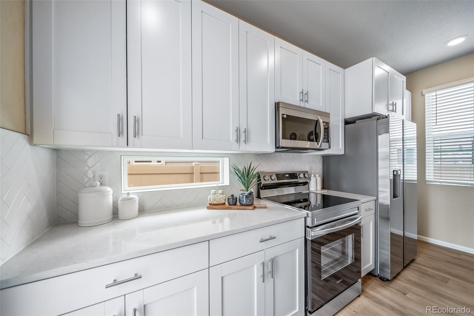 10124 Salem Ct, Commerce City, CO 80022 photo