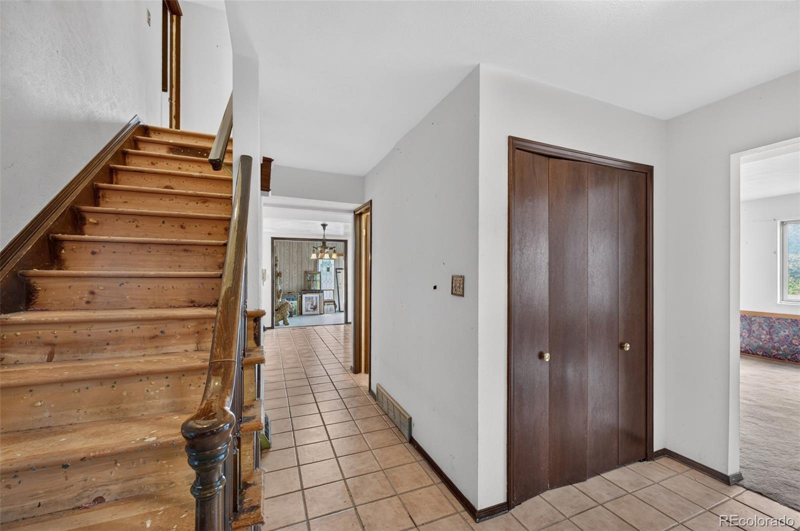 6048 S Locust Cir, Centennial, CO 80111 photo