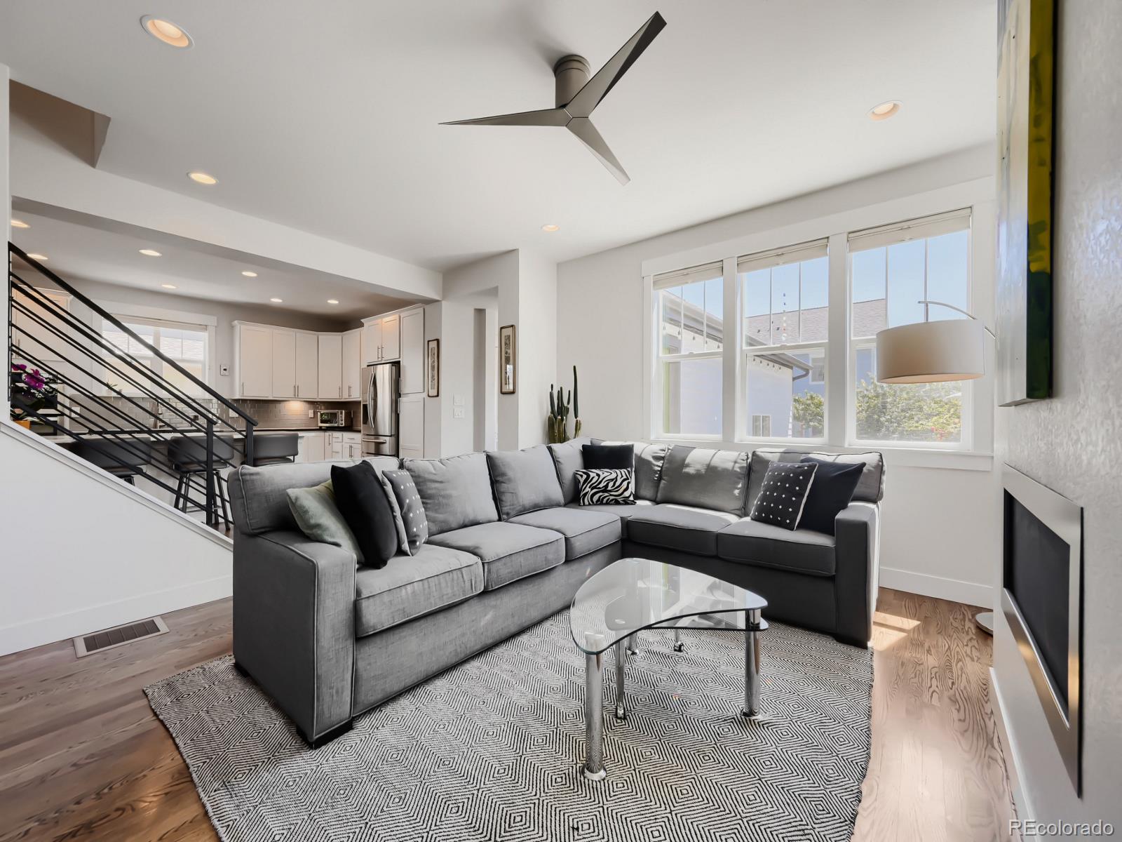 2902 Twin Lake Cir, Lafayette, CO 80026 photo