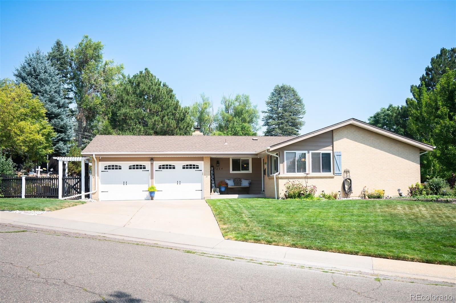 7024 Owens St, Arvada, CO 80004 photo