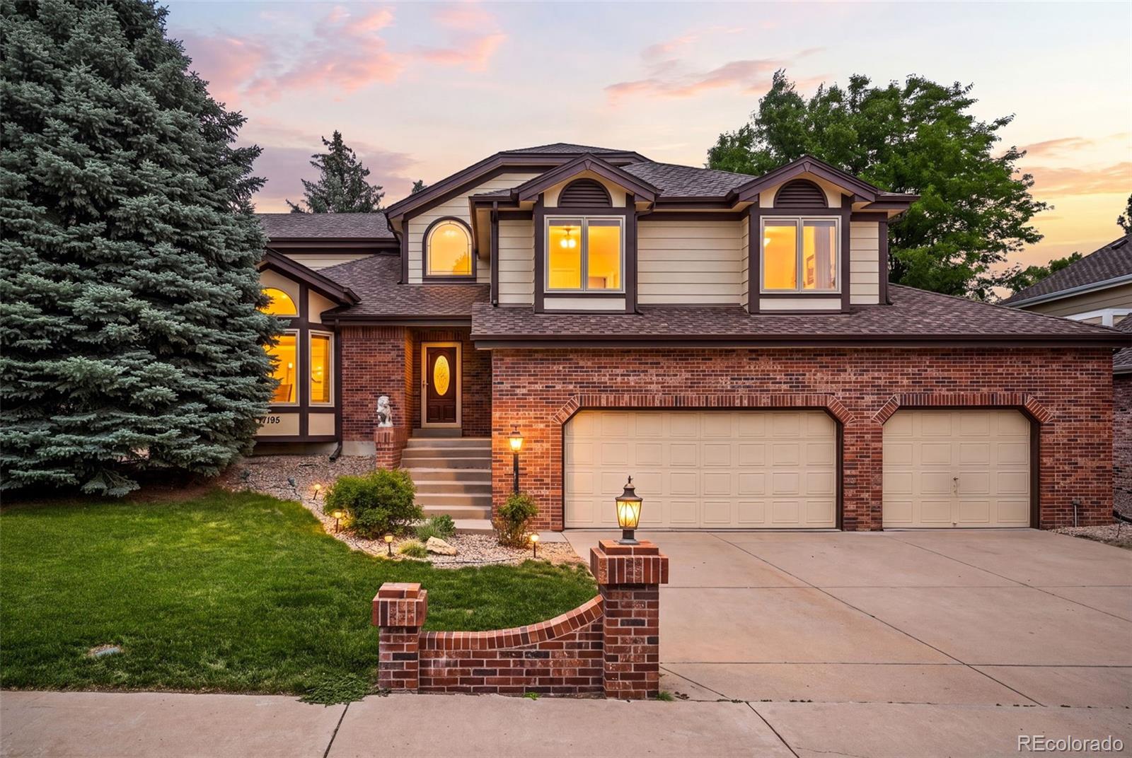 17195 Dorado Dr, Centennial, CO 80015