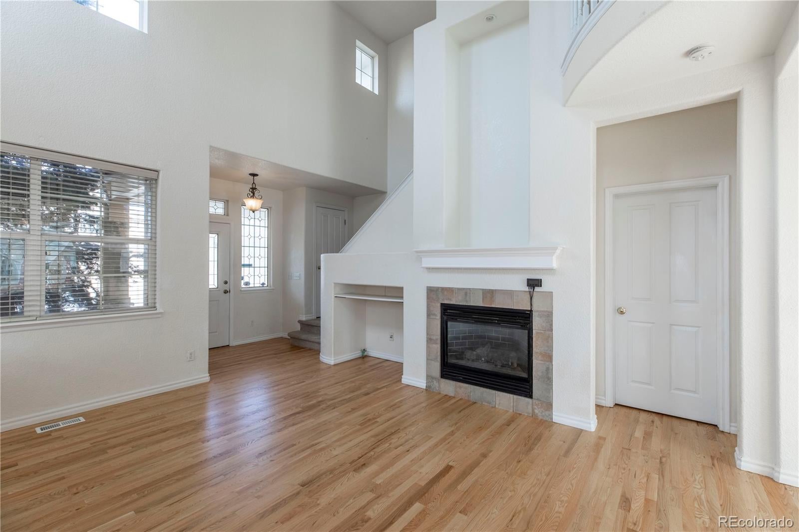 10586 Wildhurst Cir, Highlands Ranch, CO 80126 photo