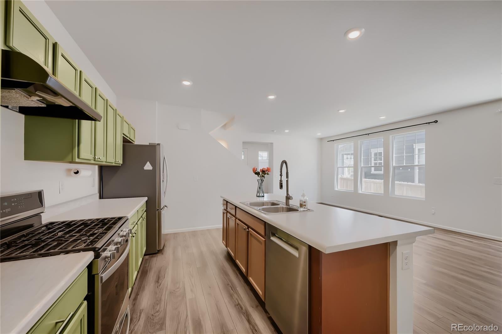 16565 Umatilla Pl, Broomfield, CO 80023 photo