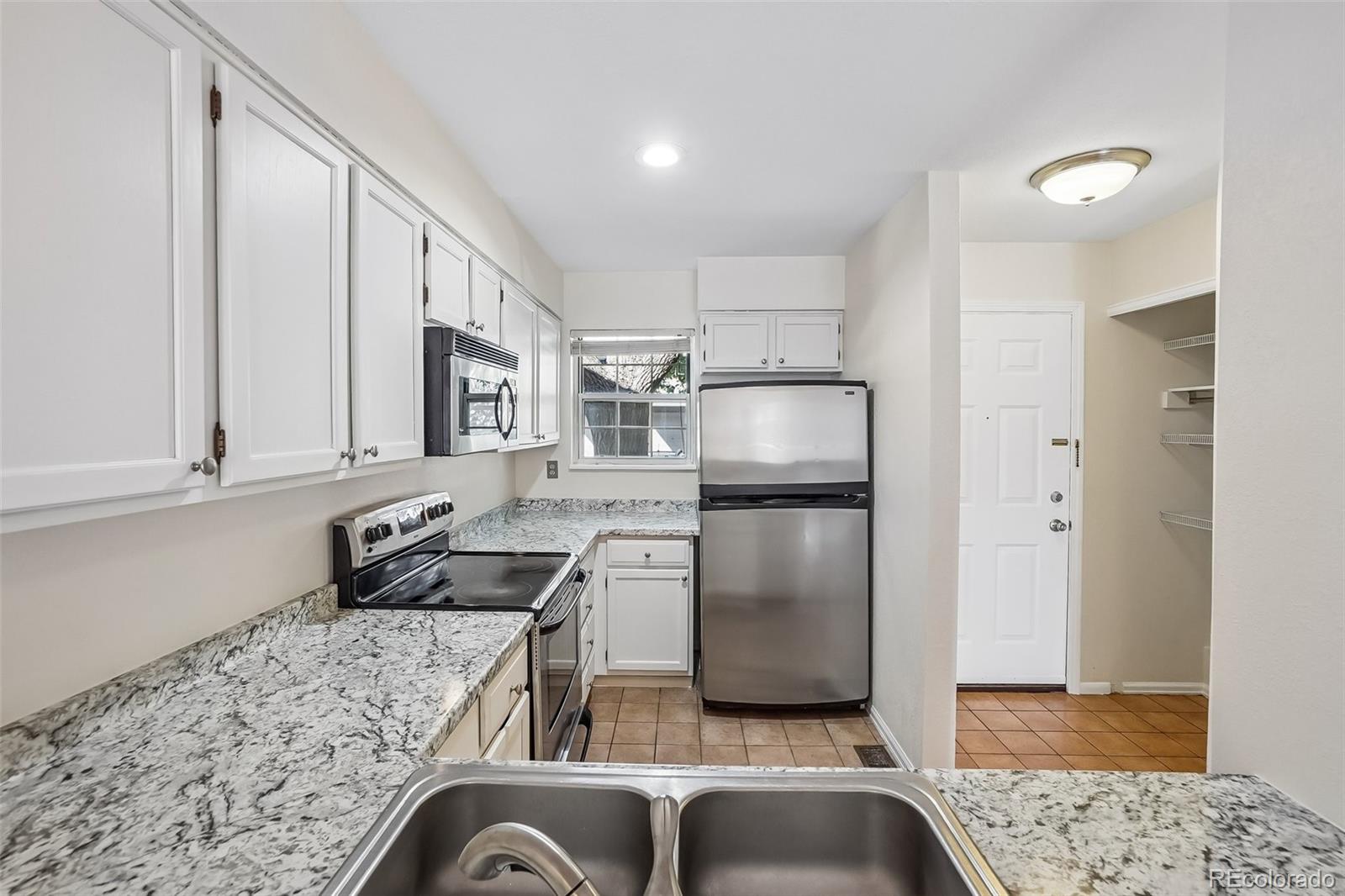 1818 S Quebec Way #5 2, Denver, CO 80231 photo