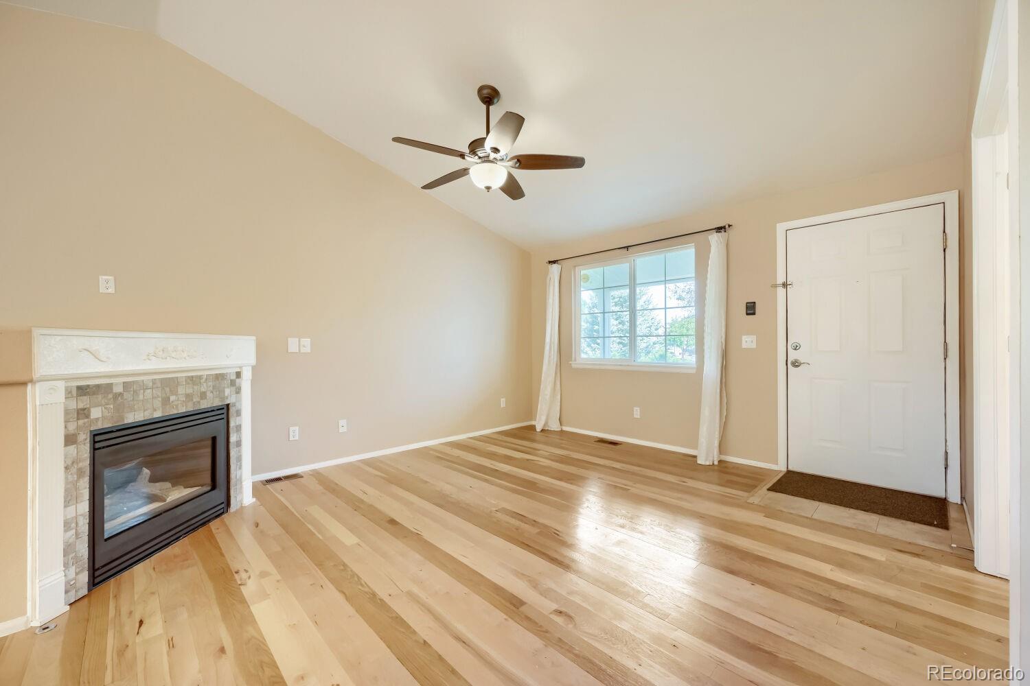 19710 E Stanford Ave, Centennial, CO 80015 photo