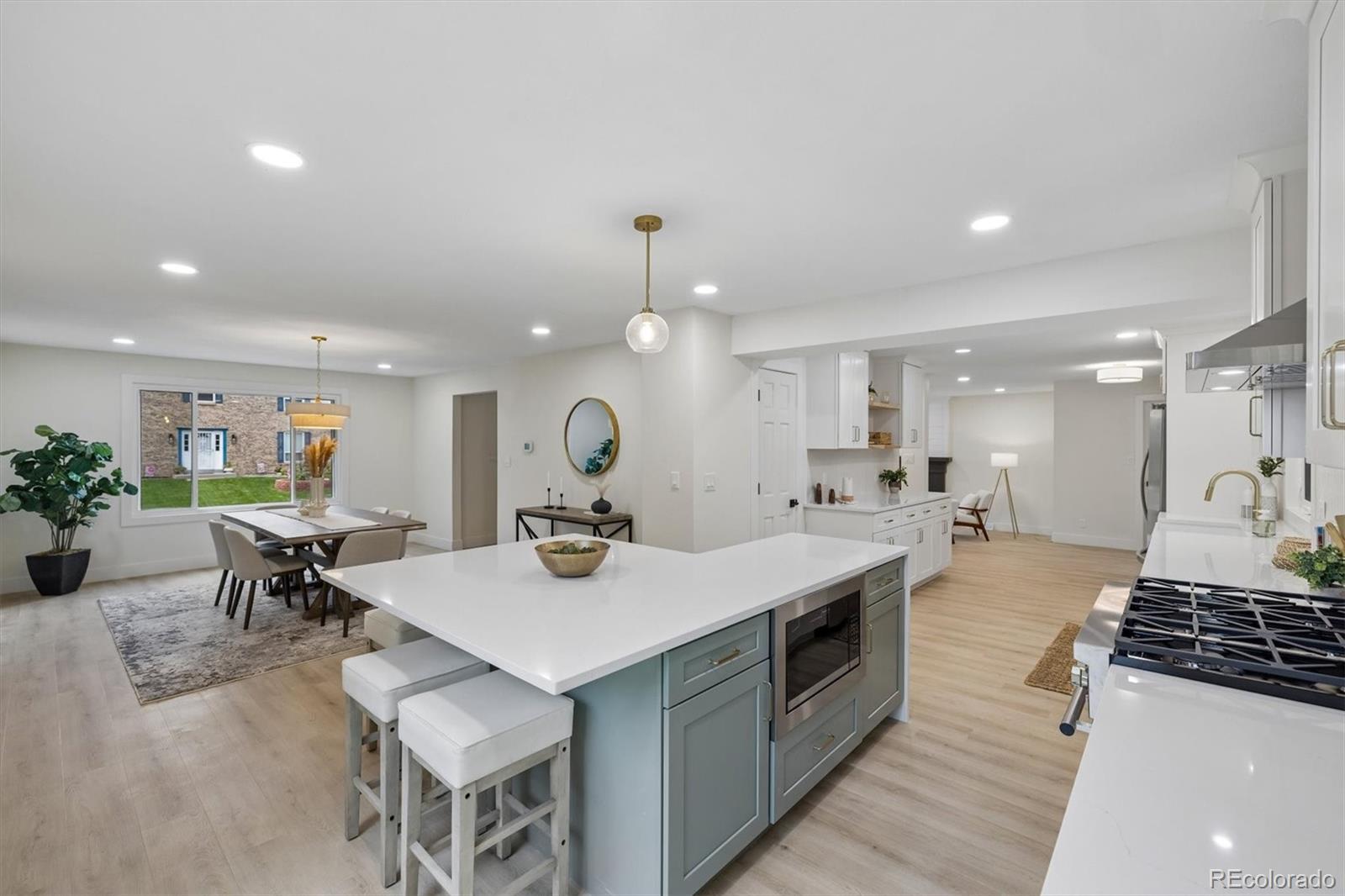 7570 S Reed Ct, Littleton, CO 80128 photo