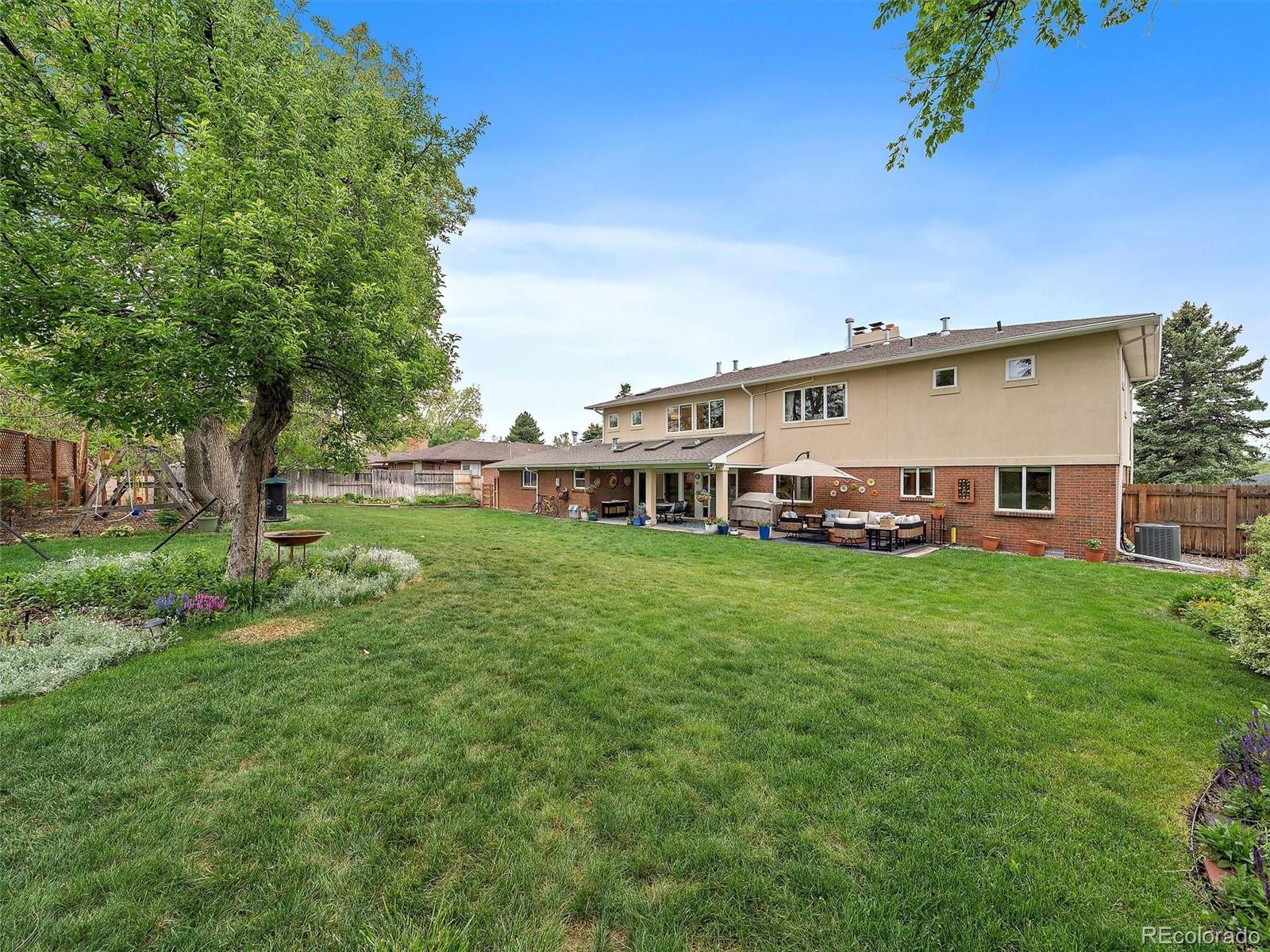 2490 S Holly Pl, Denver, CO 80222 photo