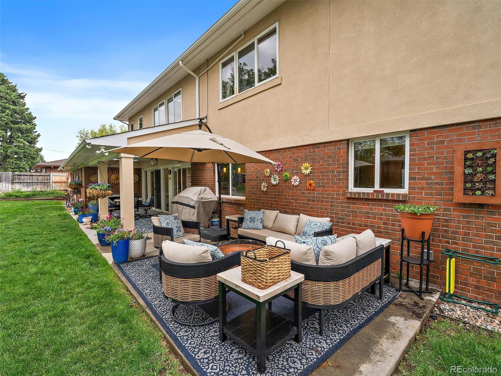 2490 S Holly Pl, Denver, CO 80222 photo