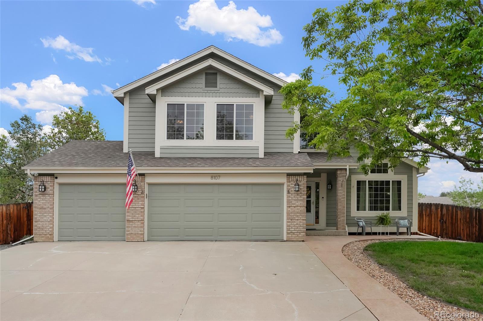 8107 W Morraine Dr, Littleton, CO 80128 photo