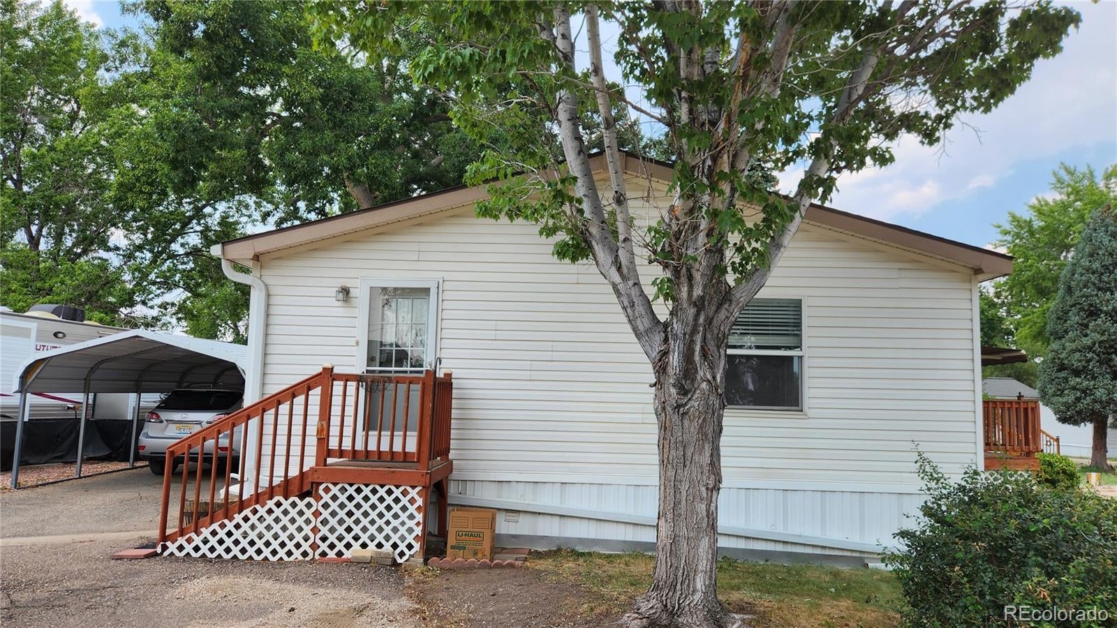 3650 S Federal Blvd, Englewood, CO 80110 photo