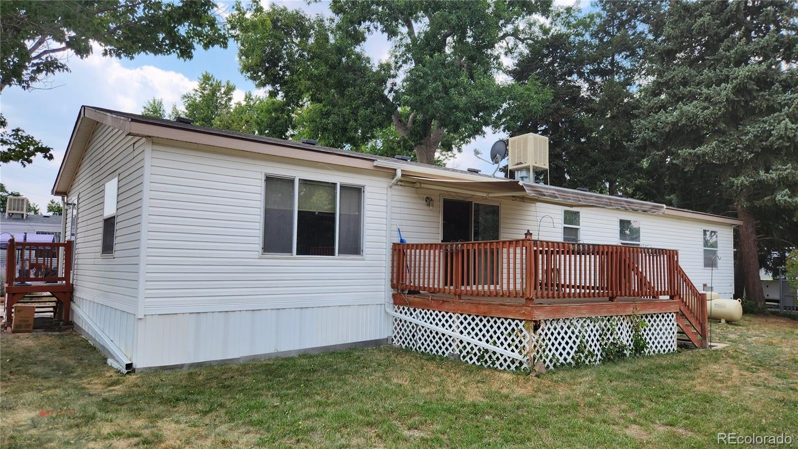 3650 S Federal Blvd, Englewood, CO 80110 photo