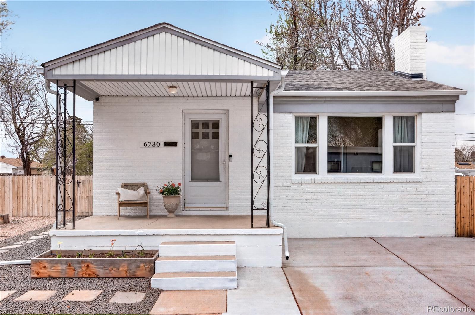 6730 Oneida St, Commerce City, CO 80022 photo