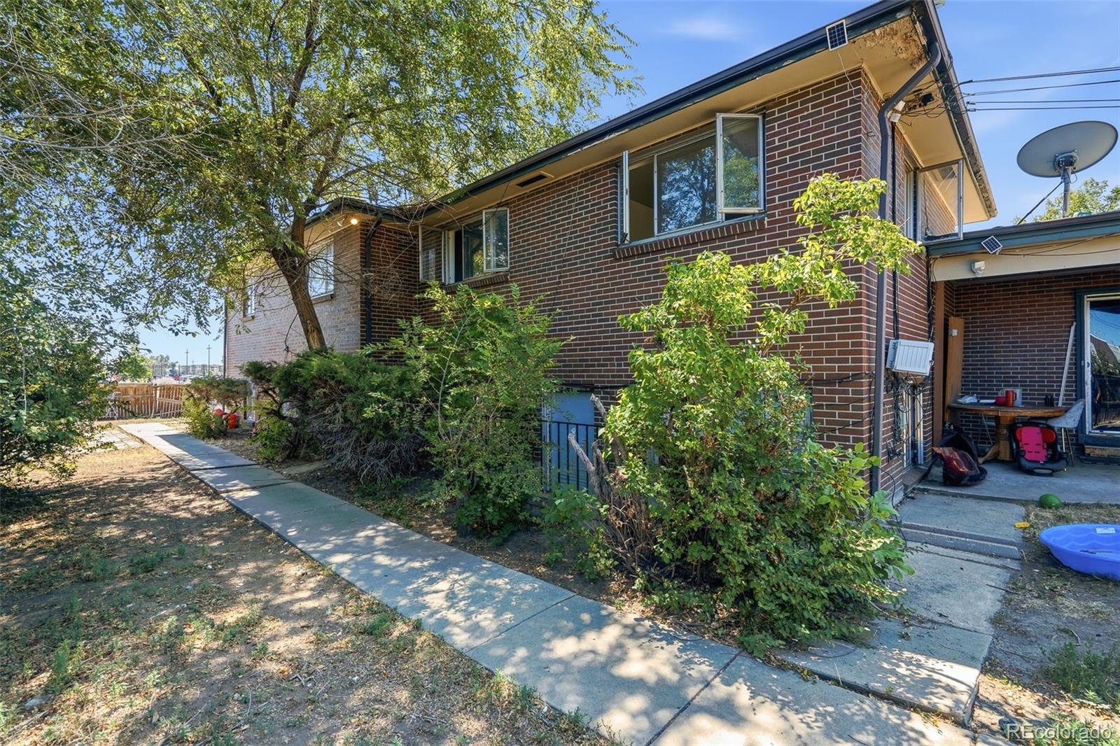 2317 Peoria St, Aurora, CO 80010 photo