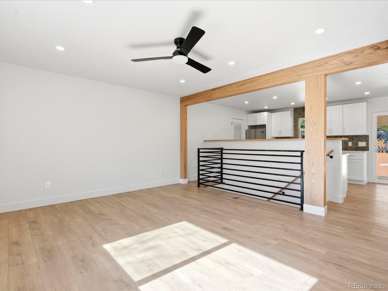 1049 Jamaica Ct, Aurora, CO 80010 photo