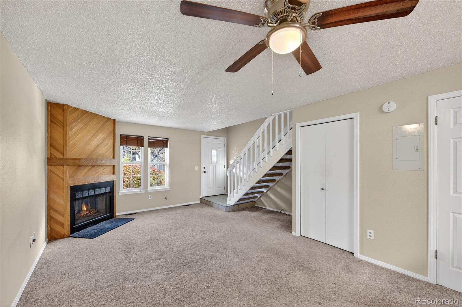 1218 S Flower Cir #C, Lakewood, CO 80232 photo