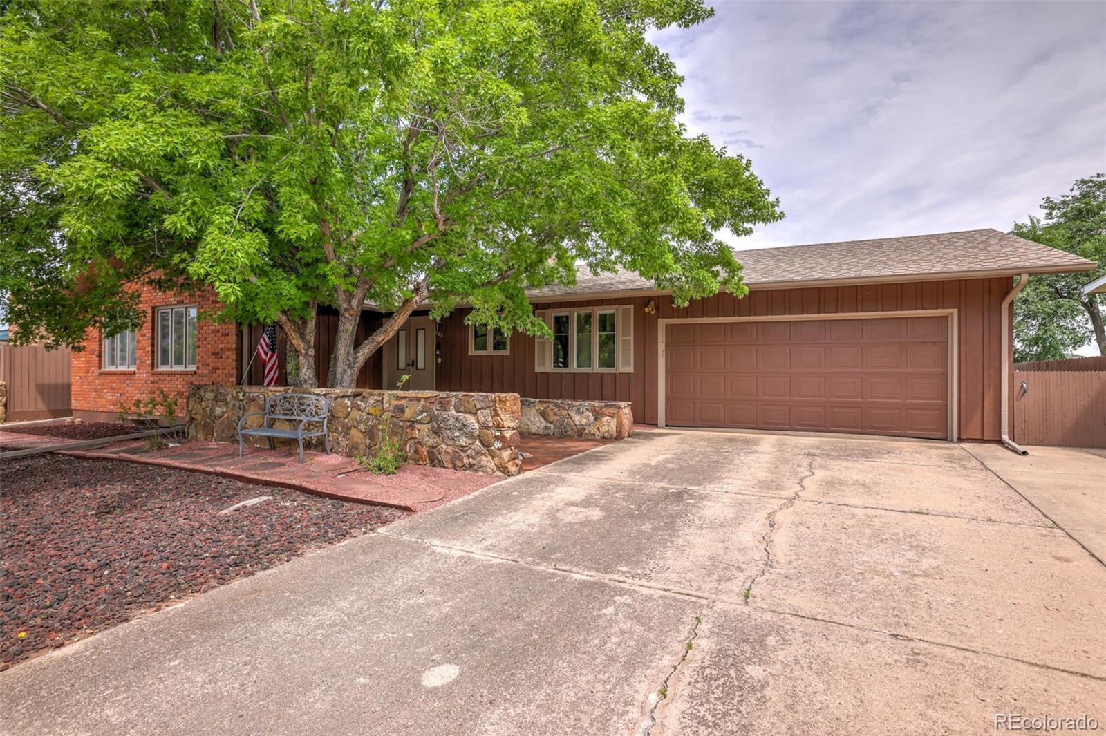 223 Crystal Hills Blvd, Manitou Springs, CO 80829 photo