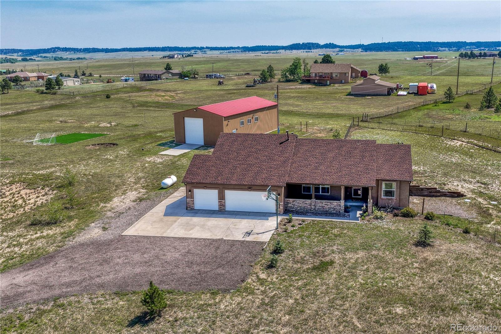 13695 Woodlake Rd, Elbert, CO 80106 photo