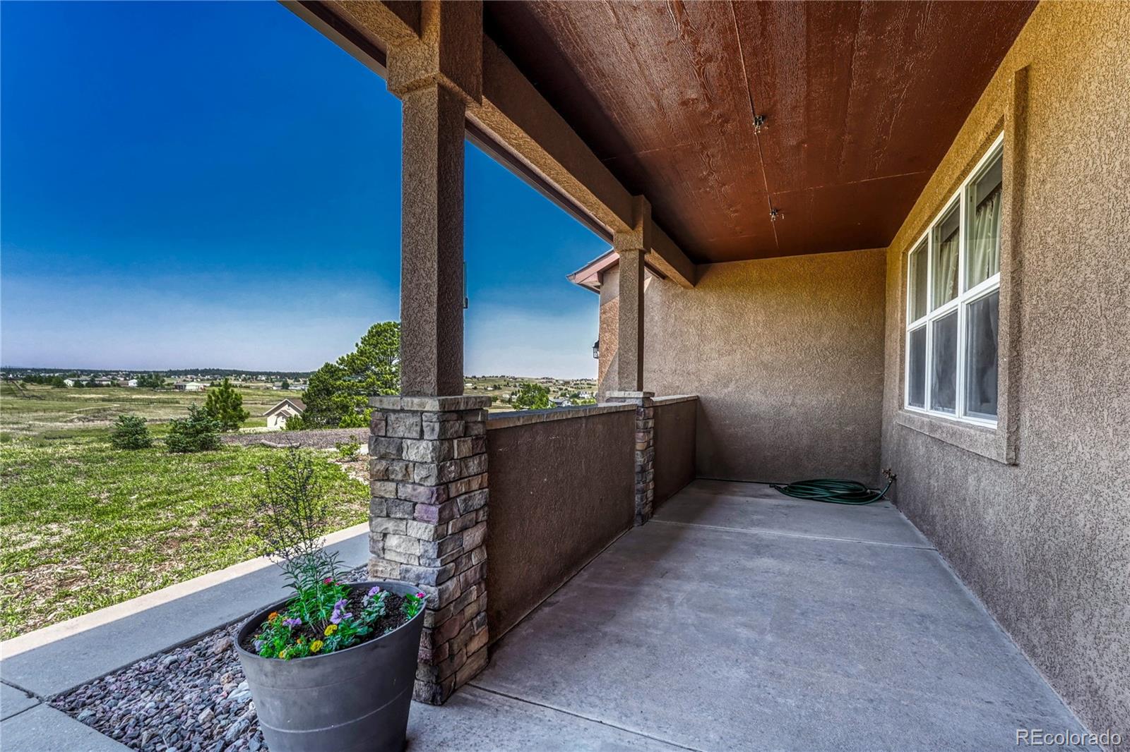13695 Woodlake Rd, Elbert, CO 80106 photo