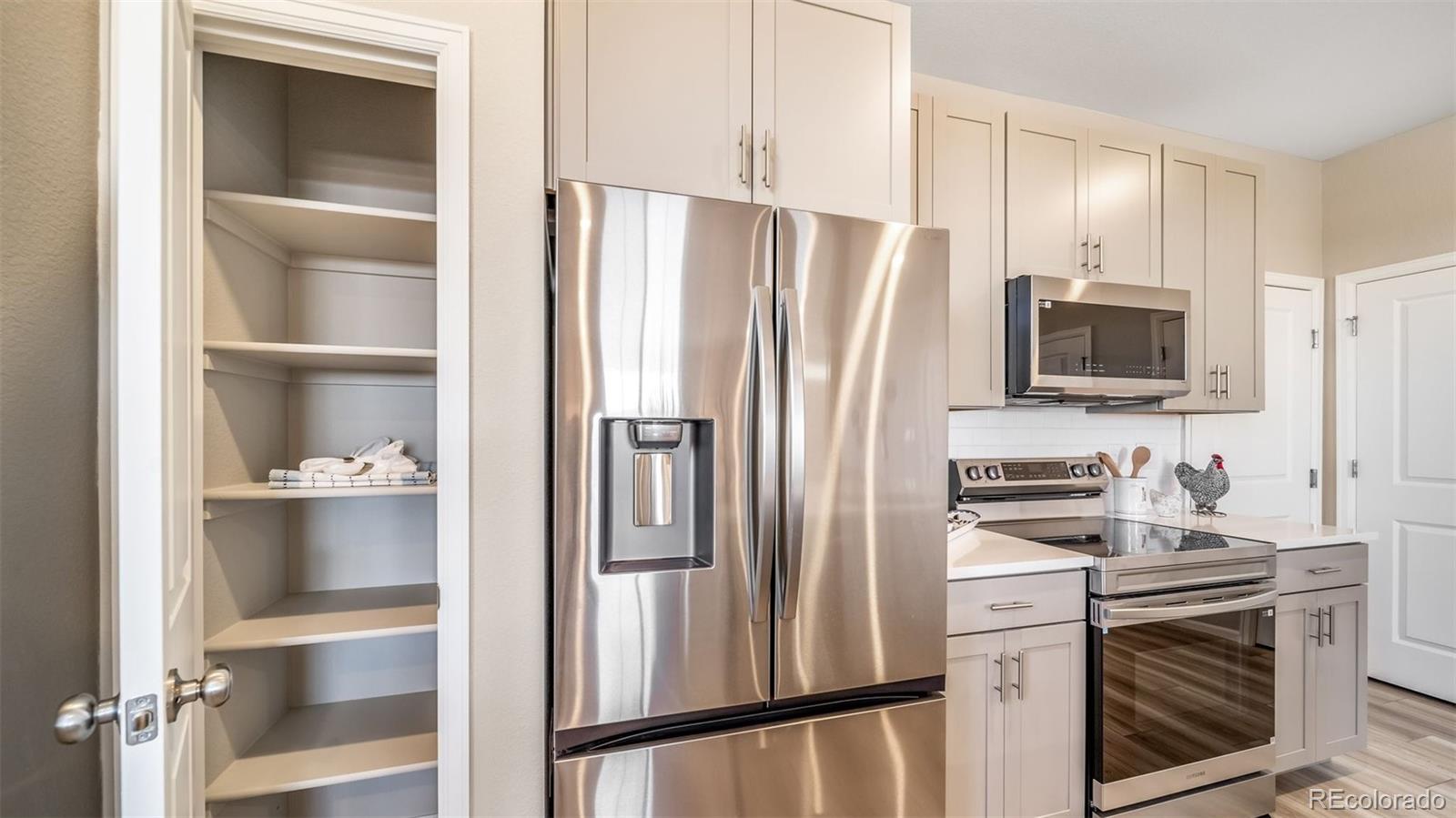 22421 E 46 Ave, Aurora, CO 80019 photo