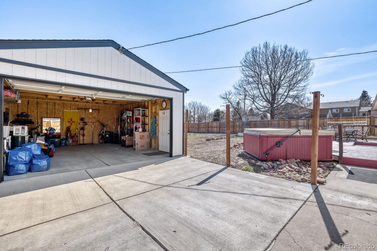 1070 Urban St, Lakewood, CO 80401 photo