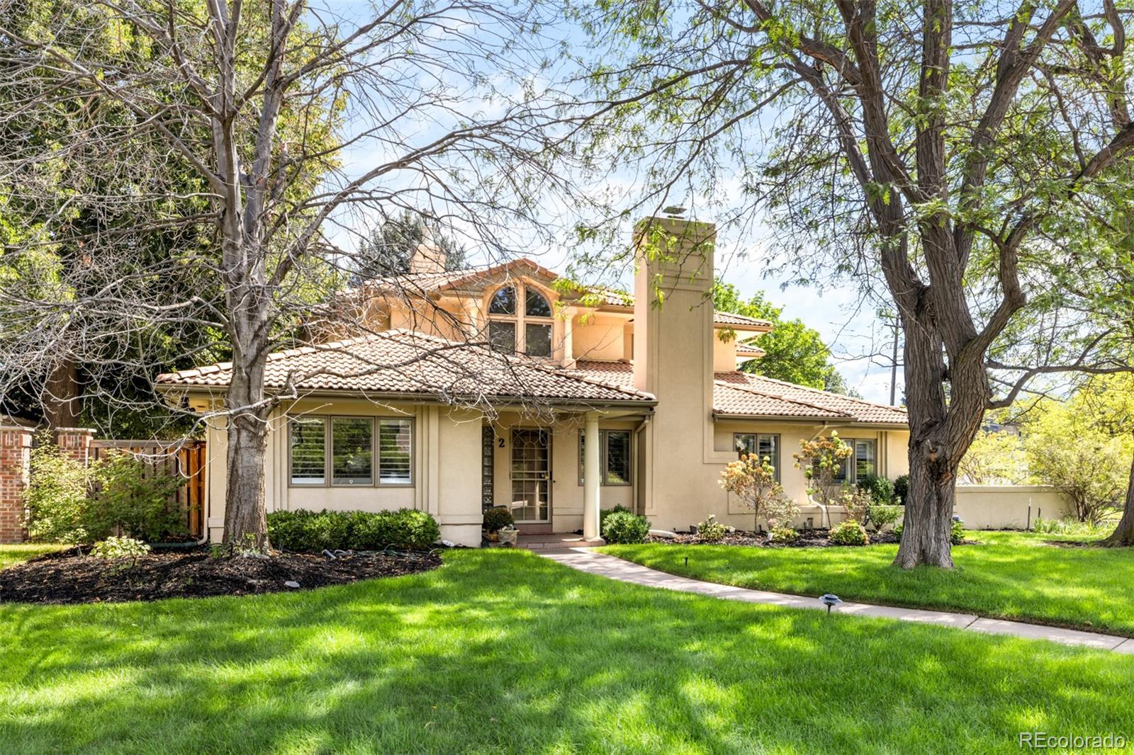 2 Elm St, Denver, CO 80220 photo