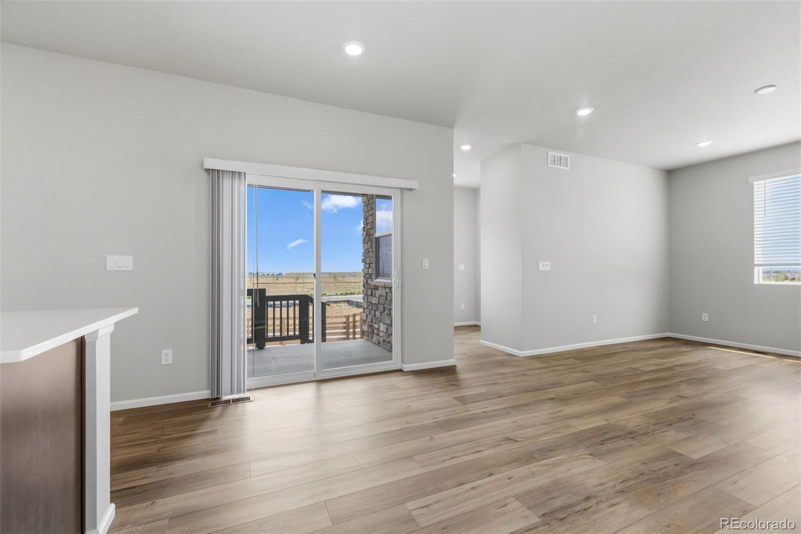 5496 N Elk St, Aurora, CO 80019 photo