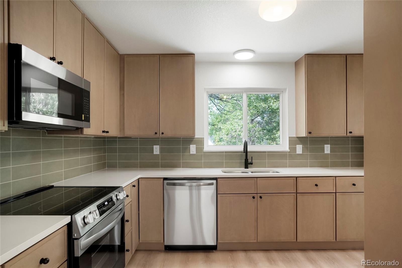 7755 Quincy Ave, Denver, CO 80237