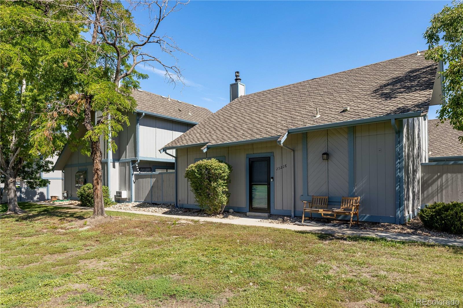 2522 S Worchester Ct, Aurora, CO 80014 photo