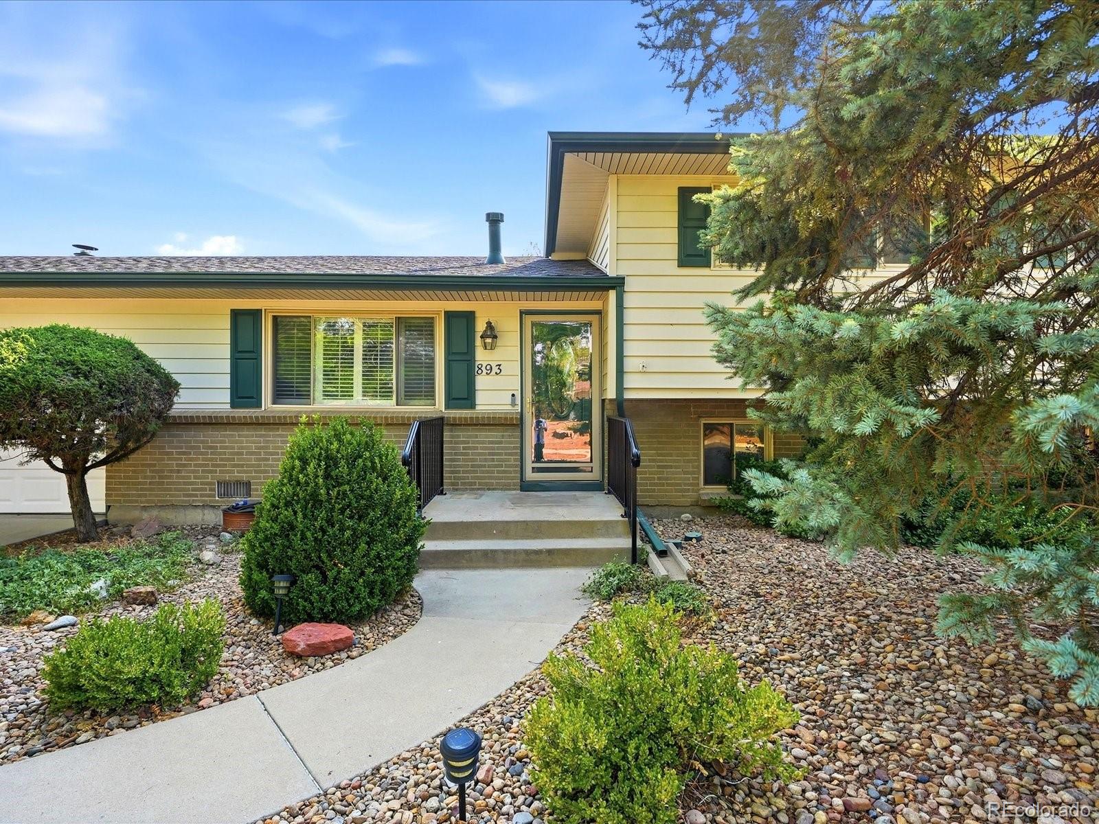 893 S Oswego Ct, Aurora, CO 80012 photo
