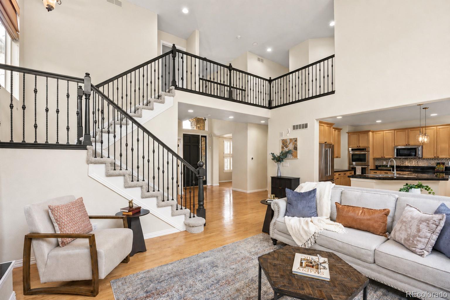 939 Greenway Ln, Castle Pines, CO 80108 photo