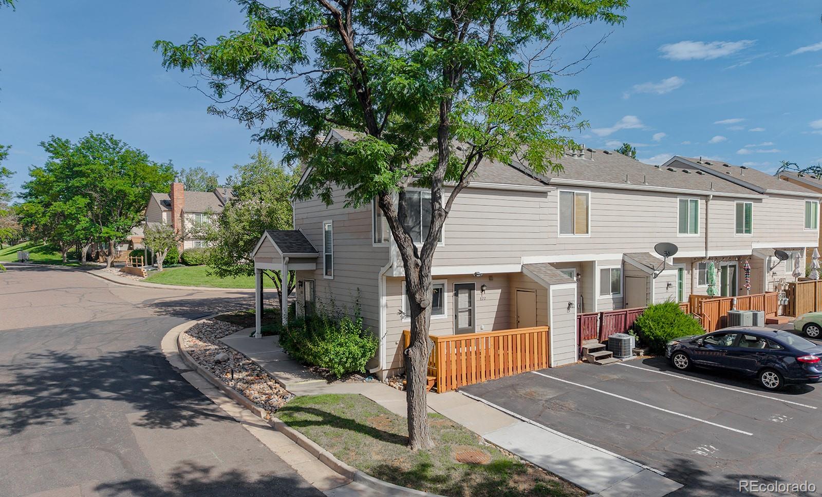 822 Summer Dr, Highlands Ranch, CO 80126 photo