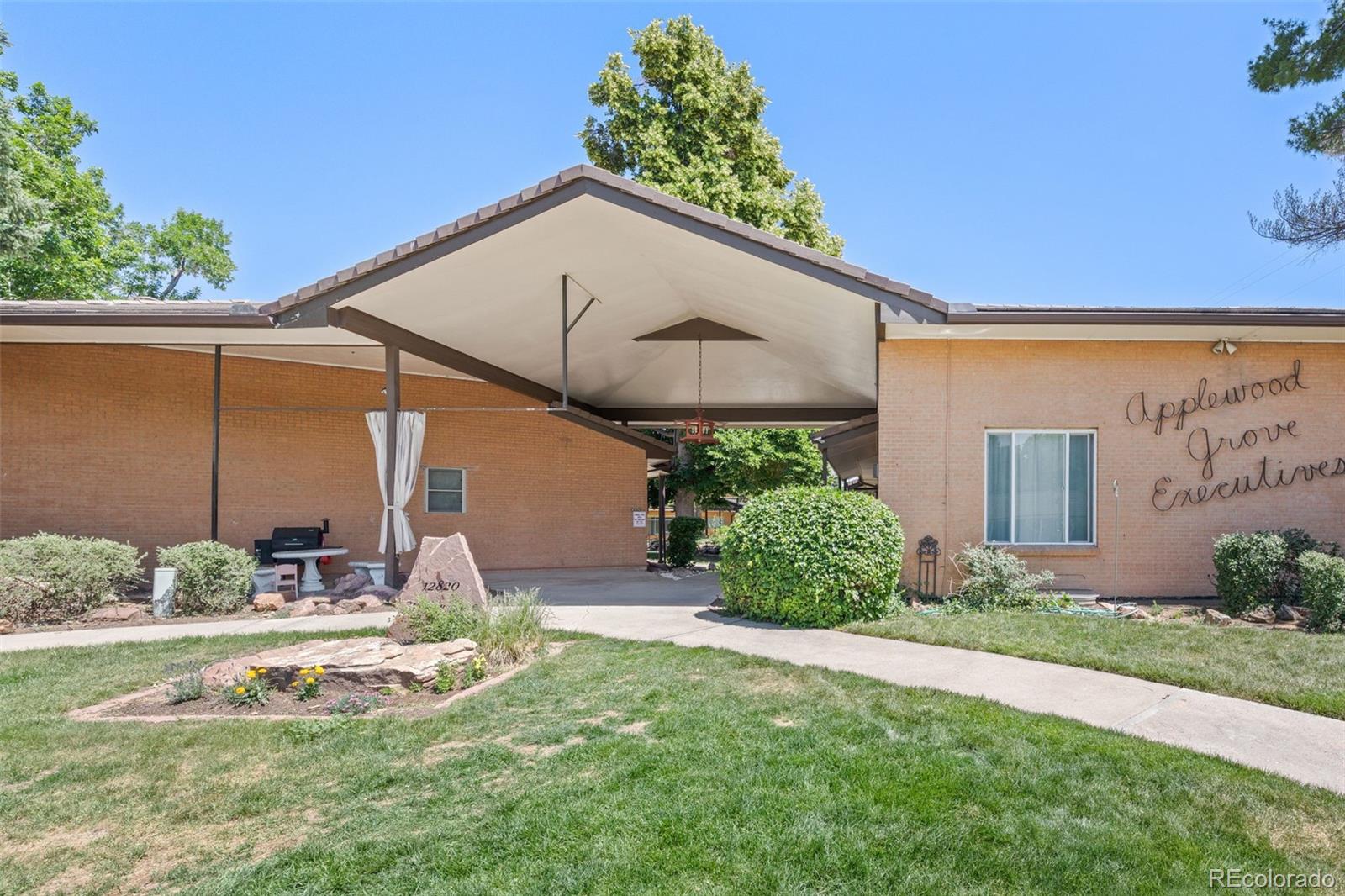 12820 Willow Ln #19, Golden, CO 80401 photo