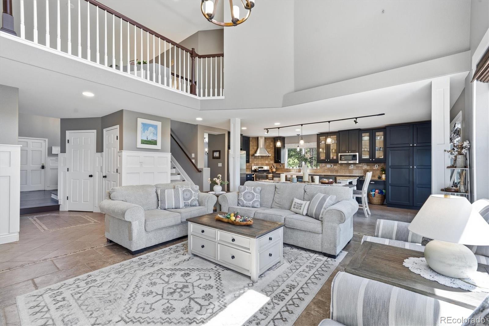 1614 Gore Dr, Larkspur, CO 80118 photo