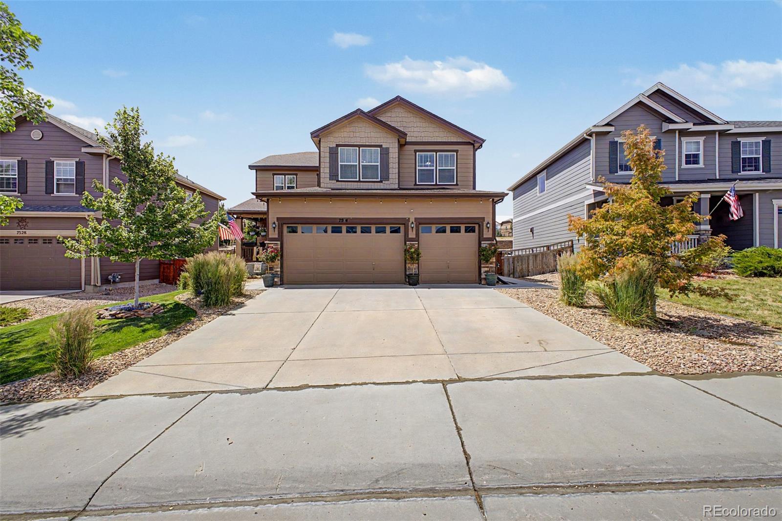 7514 Blue Water Dr, Castle Rock, CO 80108 photo