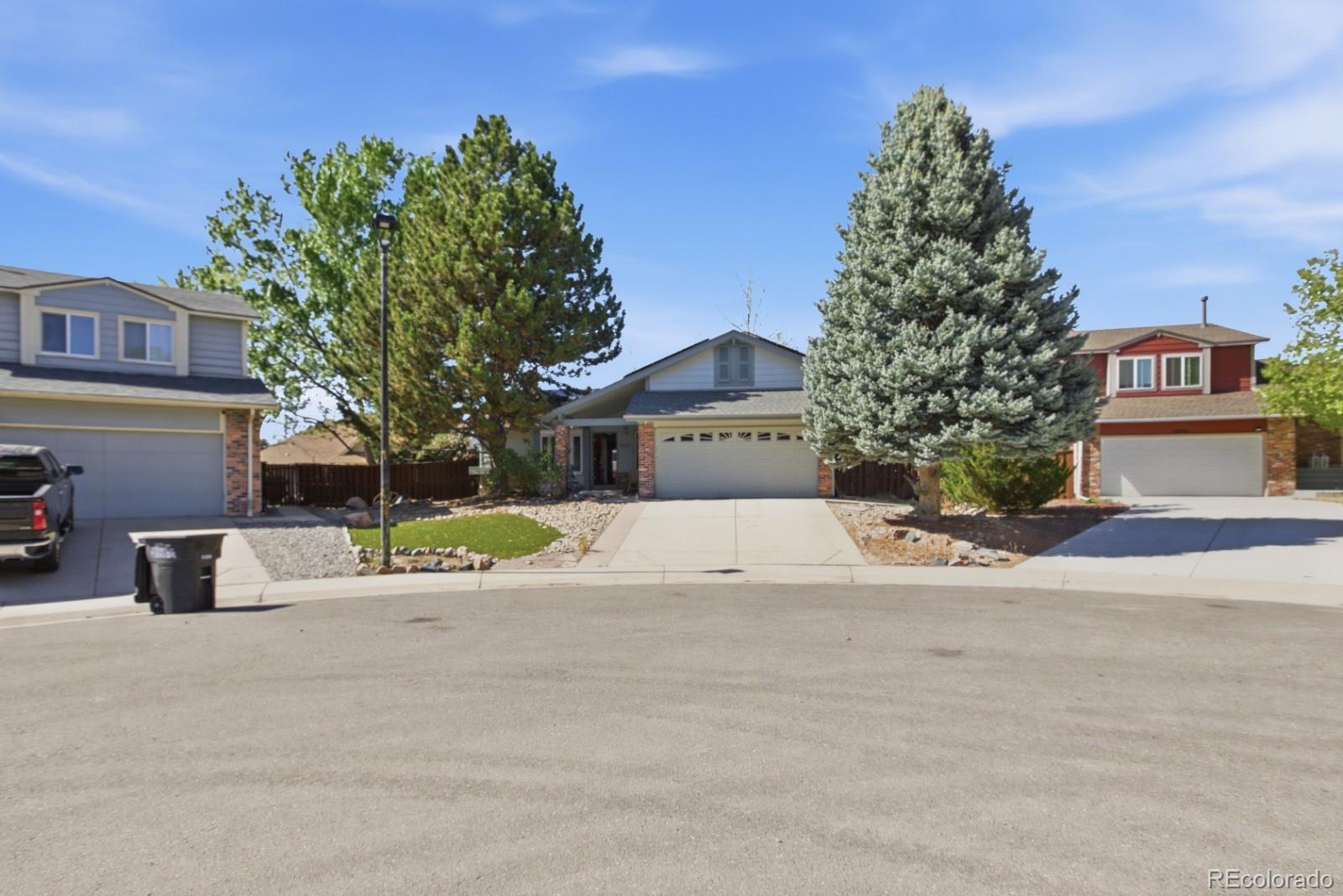 18941 Chaffee Pl, Denver, CO 80249