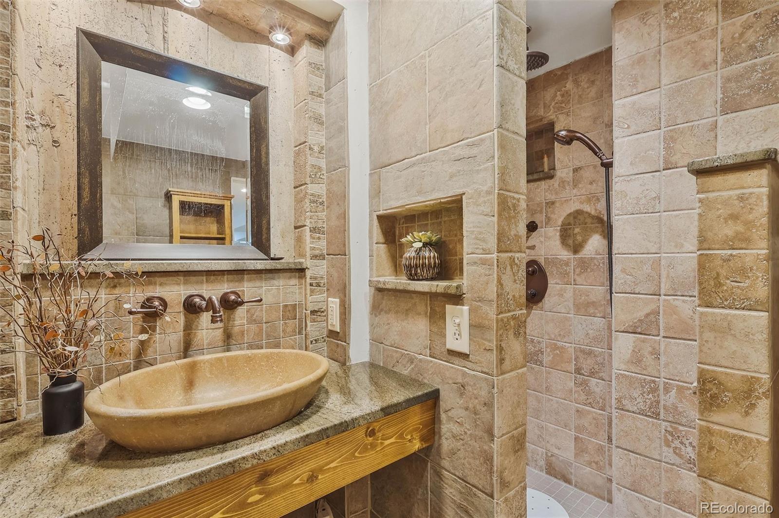 2080 E Phillips Ln, Centennial, CO 80122 photo