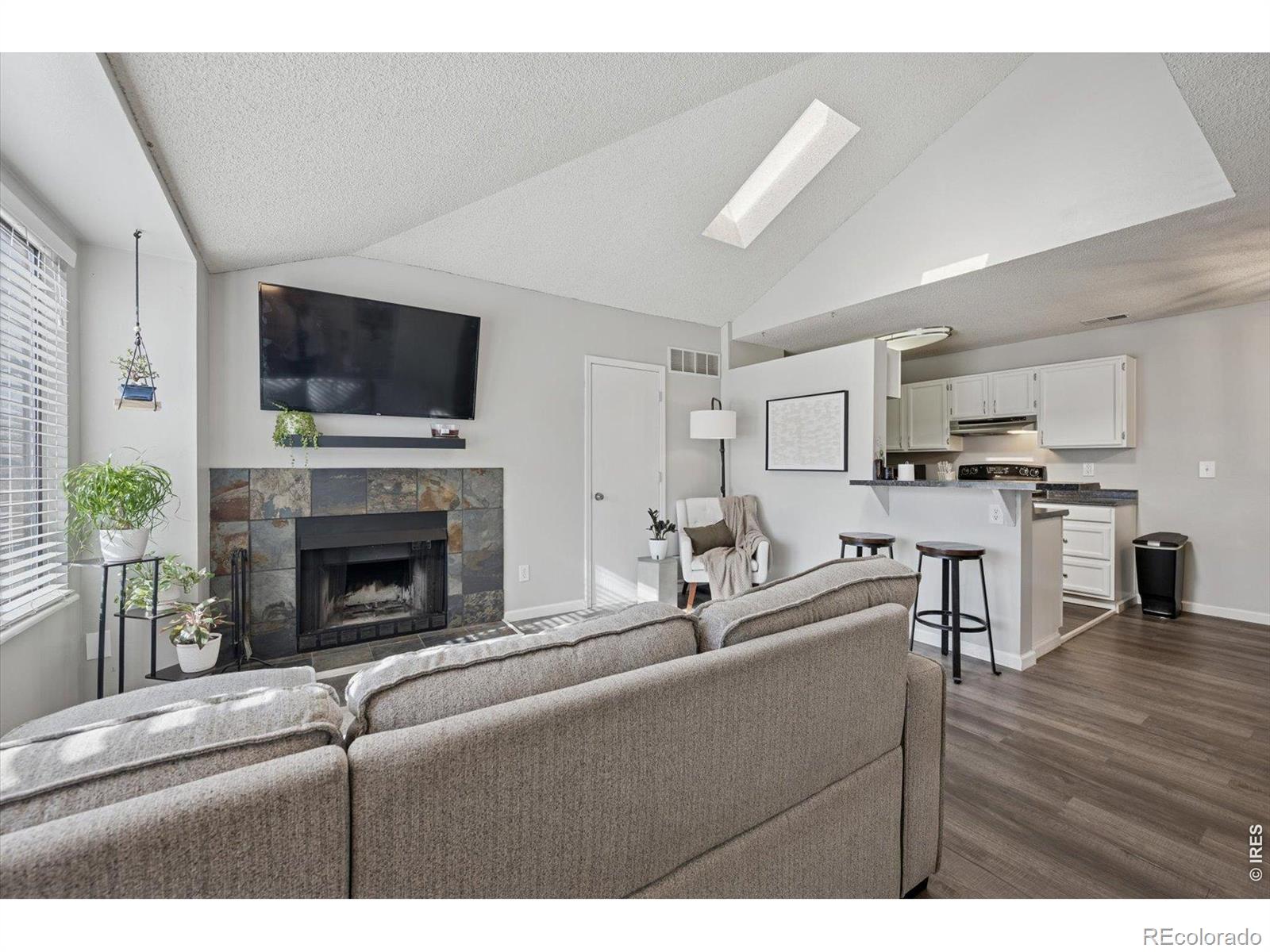 10233 80 Dr, Arvada, CO 80005