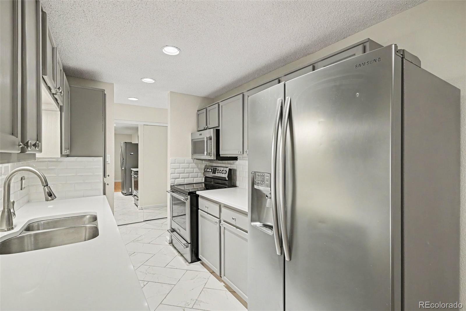 2375 S Linden Ct #115, Denver, CO 80222 photo