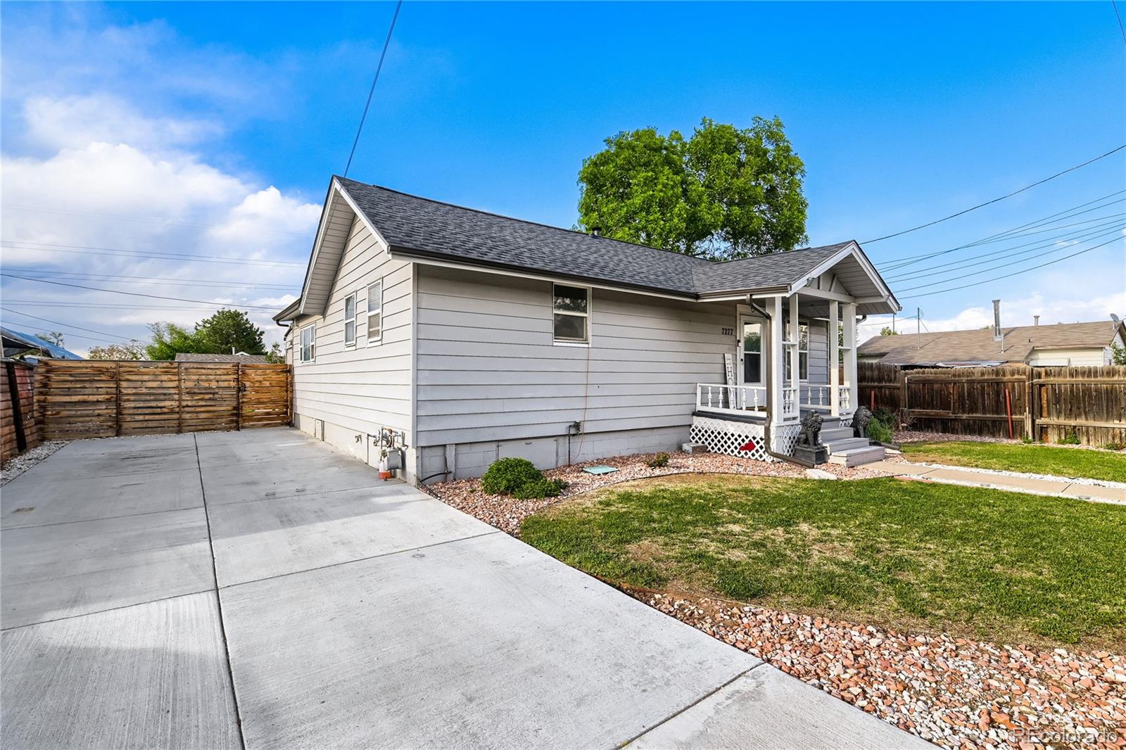 7277 E 68 Pl, Commerce City, CO 80022 photo