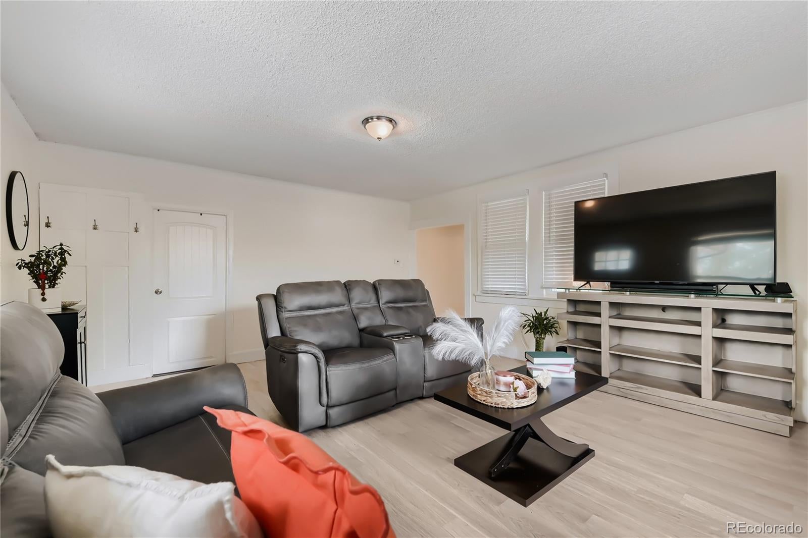 7277 E 68 Pl, Commerce City, CO 80022 photo